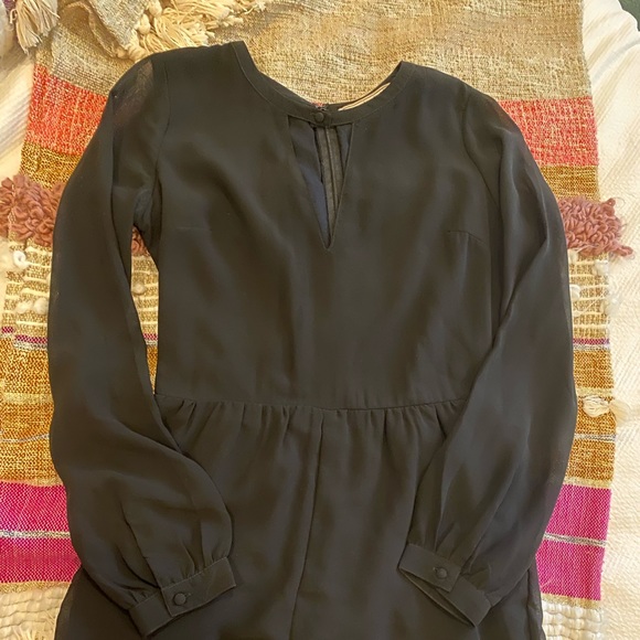 Abercrombie Key Hole Romper size zero - Picture 3 of 5
